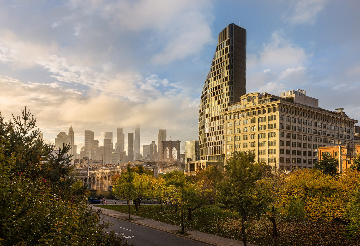 Hill West Architects завершила строительство небоскрёба в Дамбо, похожего на парус